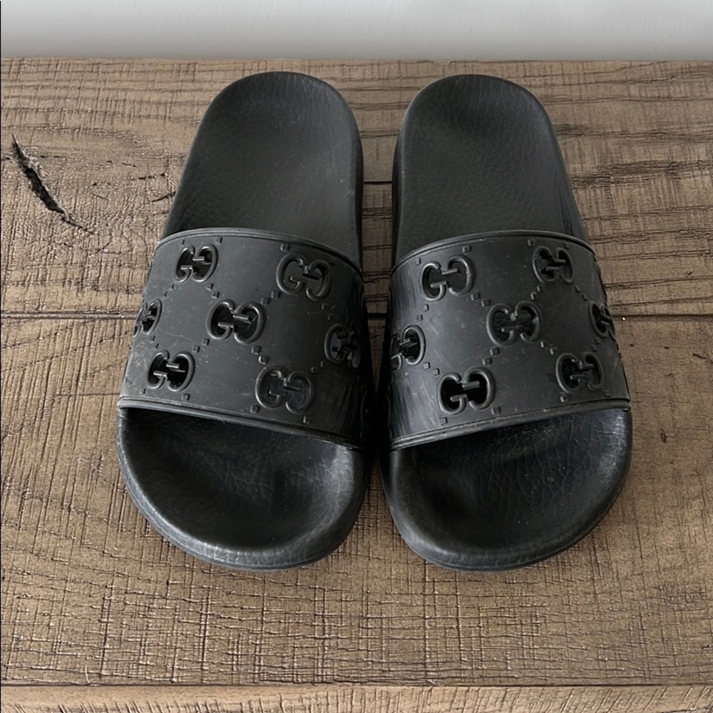 Gucci rubber pool slides